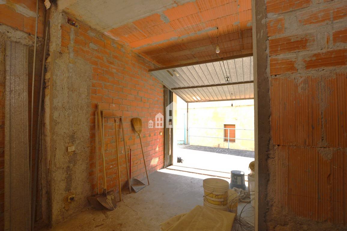 Appartamento in vendita a Andrate