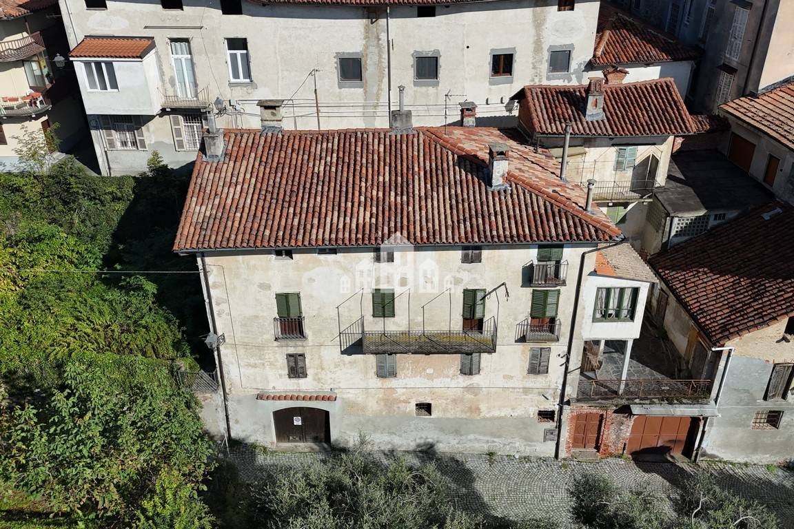 Casa semindipendente in vendita a Agli