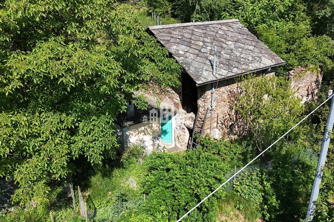 Rustico in vendita a Rueglio