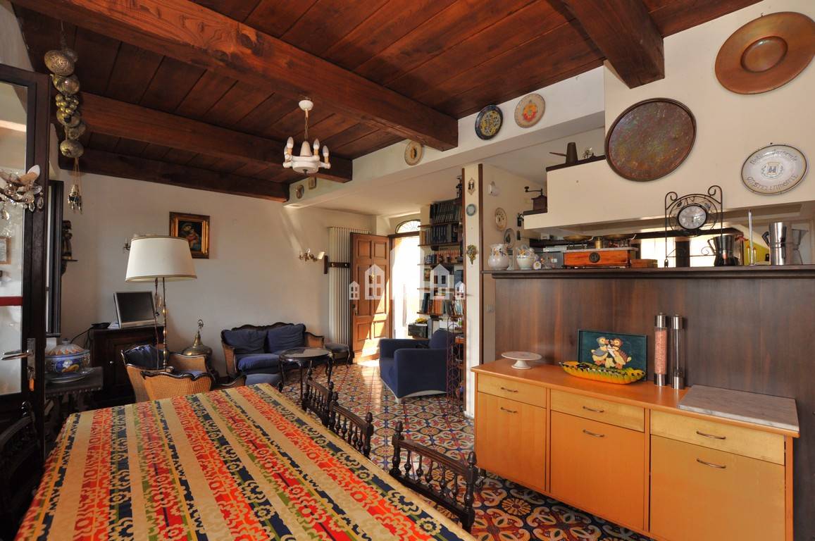 Casa semindipendente in vendita a Torre Canavese