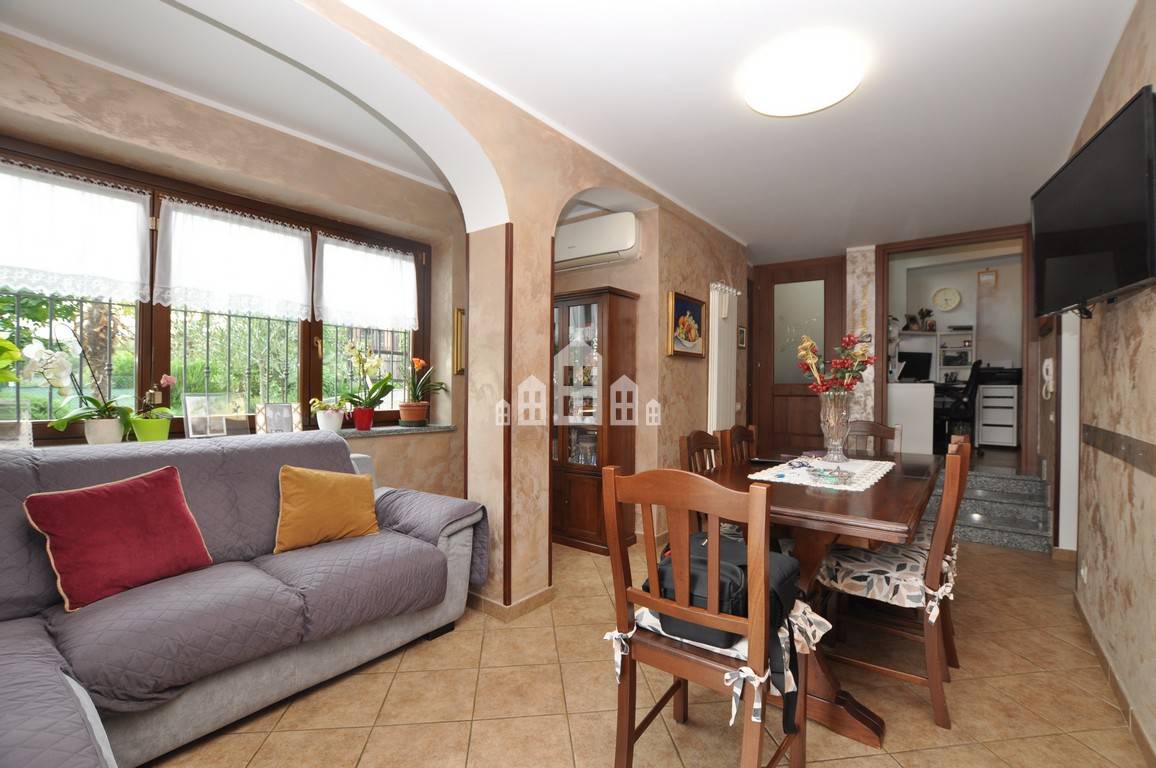 Casa semindipendente in vendita a Castellamonte, Sant'Antonio