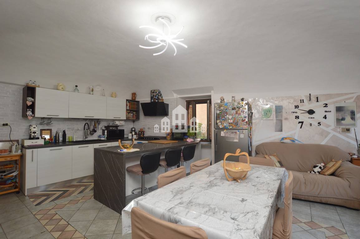 Casa semindipendente in vendita a Valperga