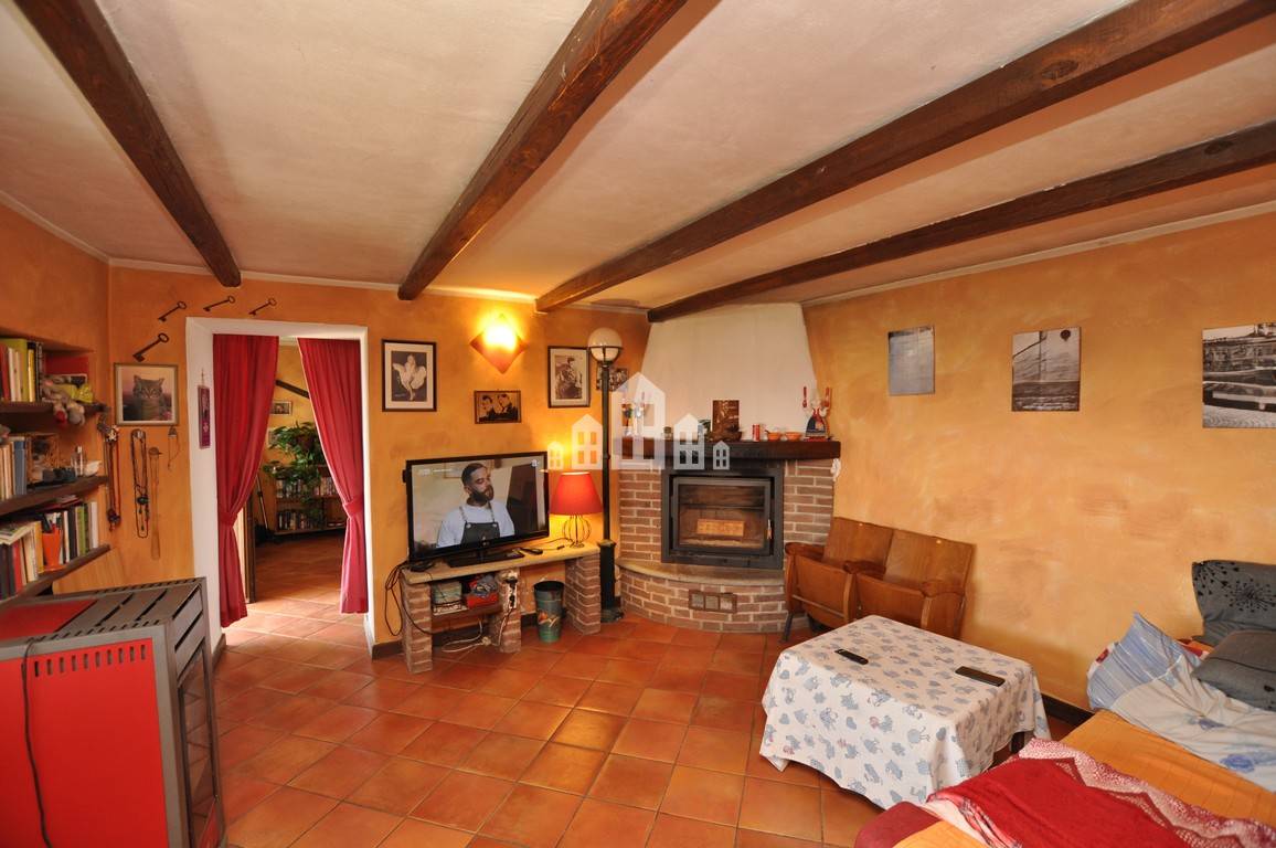 Casa indipendente in vendita a Chiesanuova