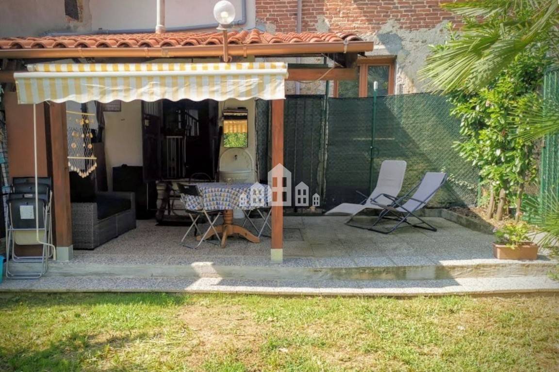 Casa semindipendente in vendita a Castellamonte, Preparetto