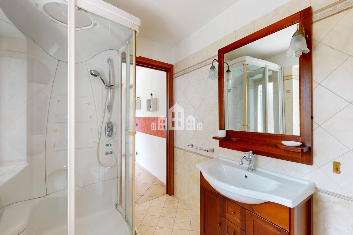 Casa semindipendente in vendita a Lusigli