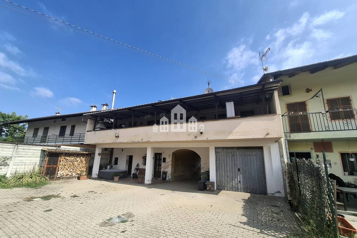 Casa semindipendente in vendita a Favria, Borgata San Giuseppe