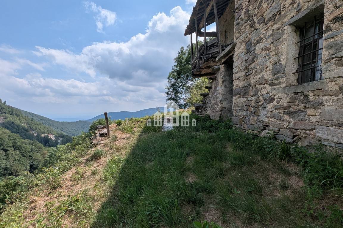 Rustico in vendita a Valchiusa, Vico Canavese