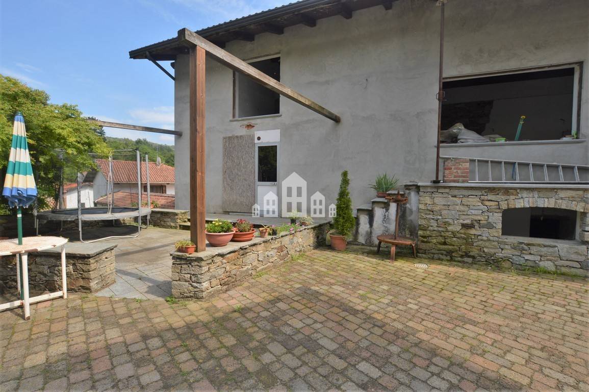 Casa semindipendente in vendita a Vistrorio