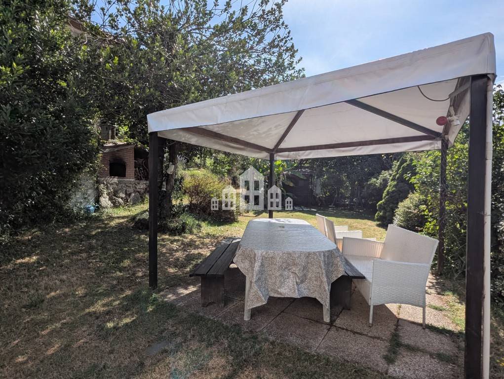 Casa semindipendente in vendita a Val di Chy, Pecco