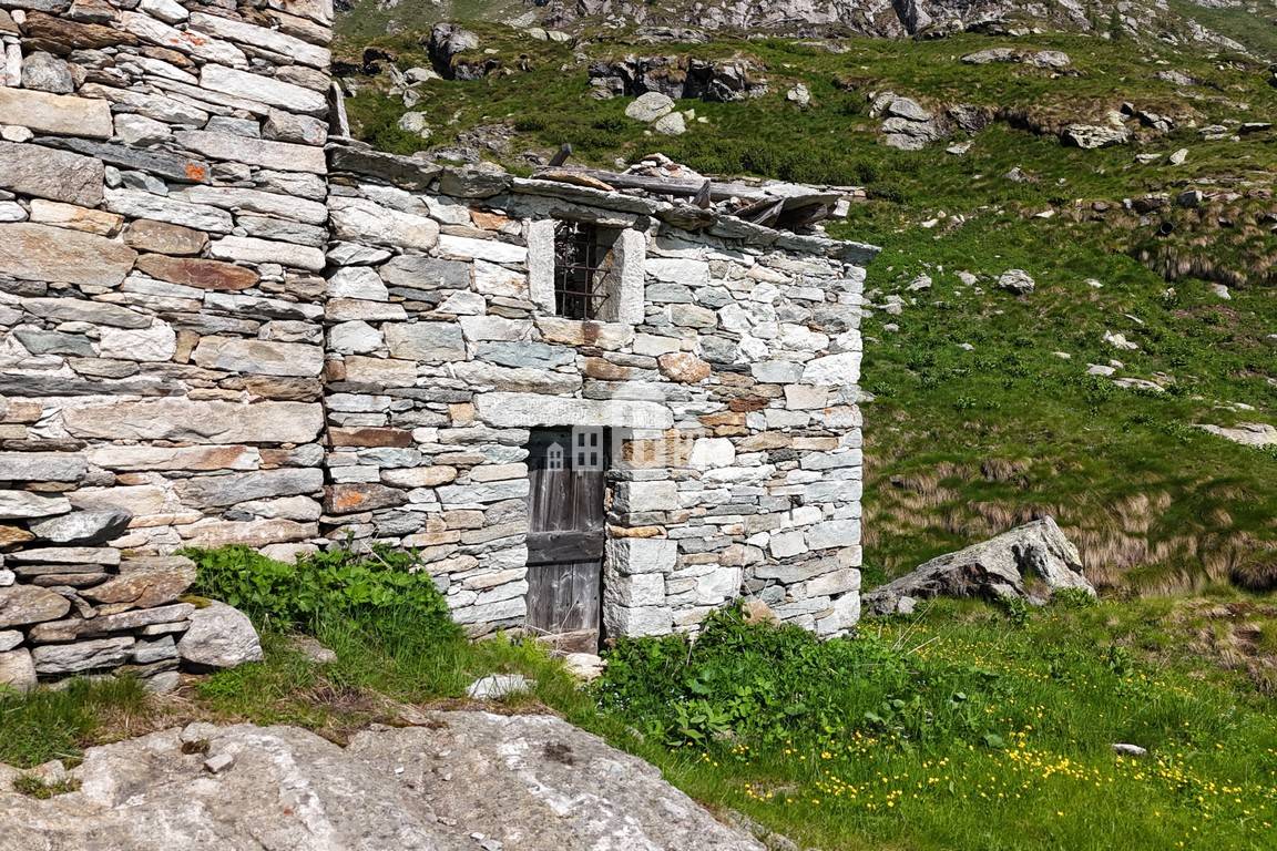 Rustico in vendita a Quincinetto