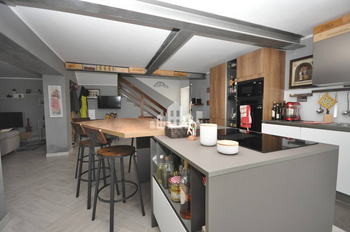 Casa semindipendente in vendita a Valperga