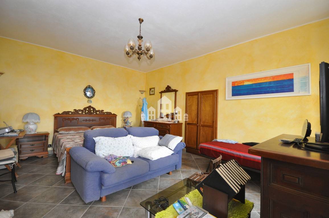 Casa semindipendente in vendita a Cuorgn, Salto