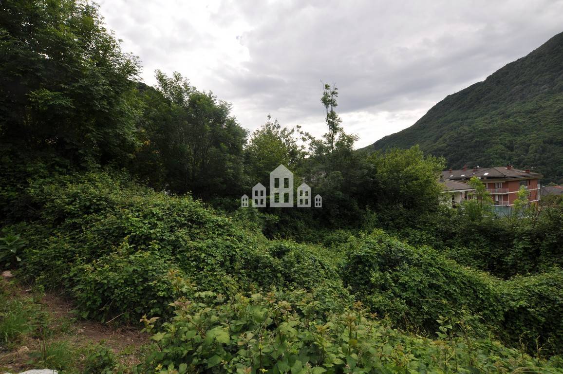 Terreno edificabile in vendita a Sparone