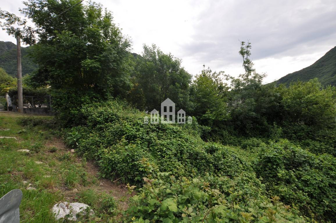 Terreno edificabile in vendita a Sparone