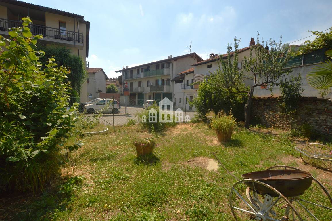 Casa semindipendente in vendita a Castellamonte