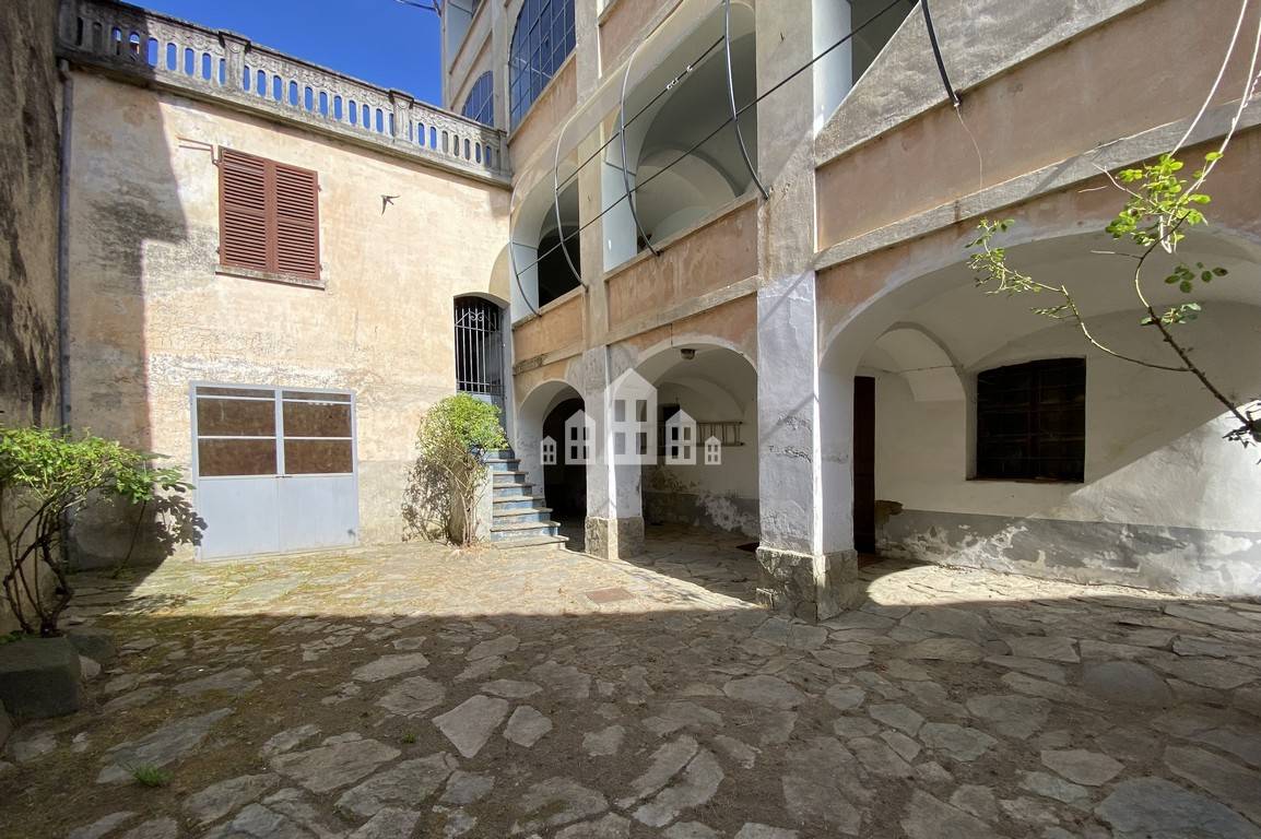 Casa semindipendente in vendita a Castellamonte, Campo
