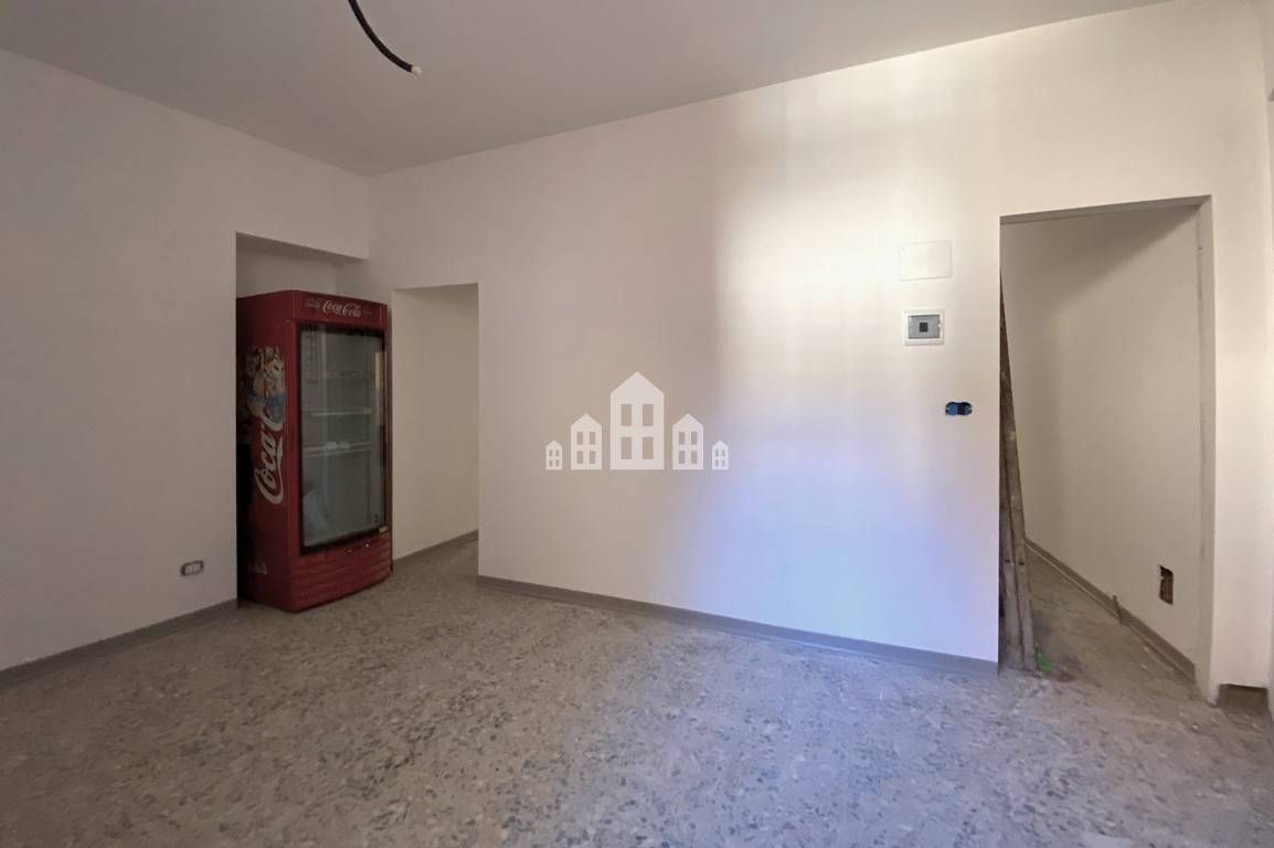 Locale commerciale in vendita a Castellamonte