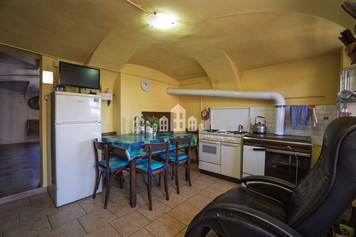 Casa semindipendente in vendita a Pratiglione