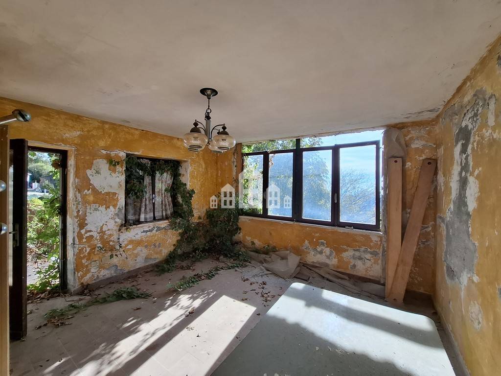 Casa indipendente in vendita a Chiesanuova