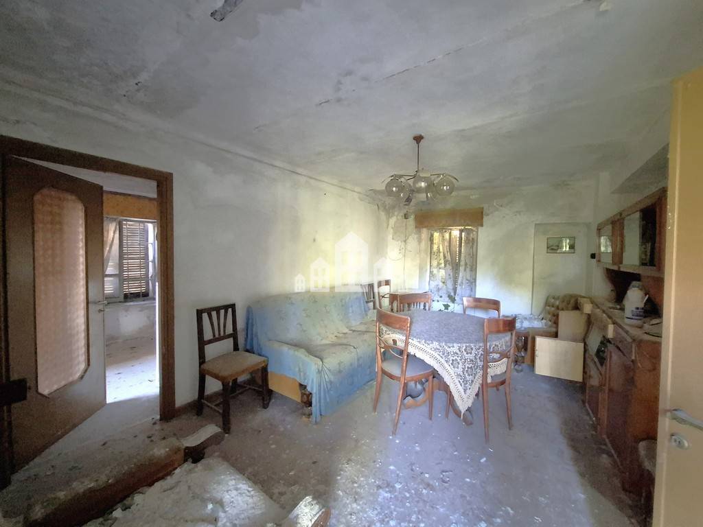 Casa indipendente in vendita a Chiesanuova