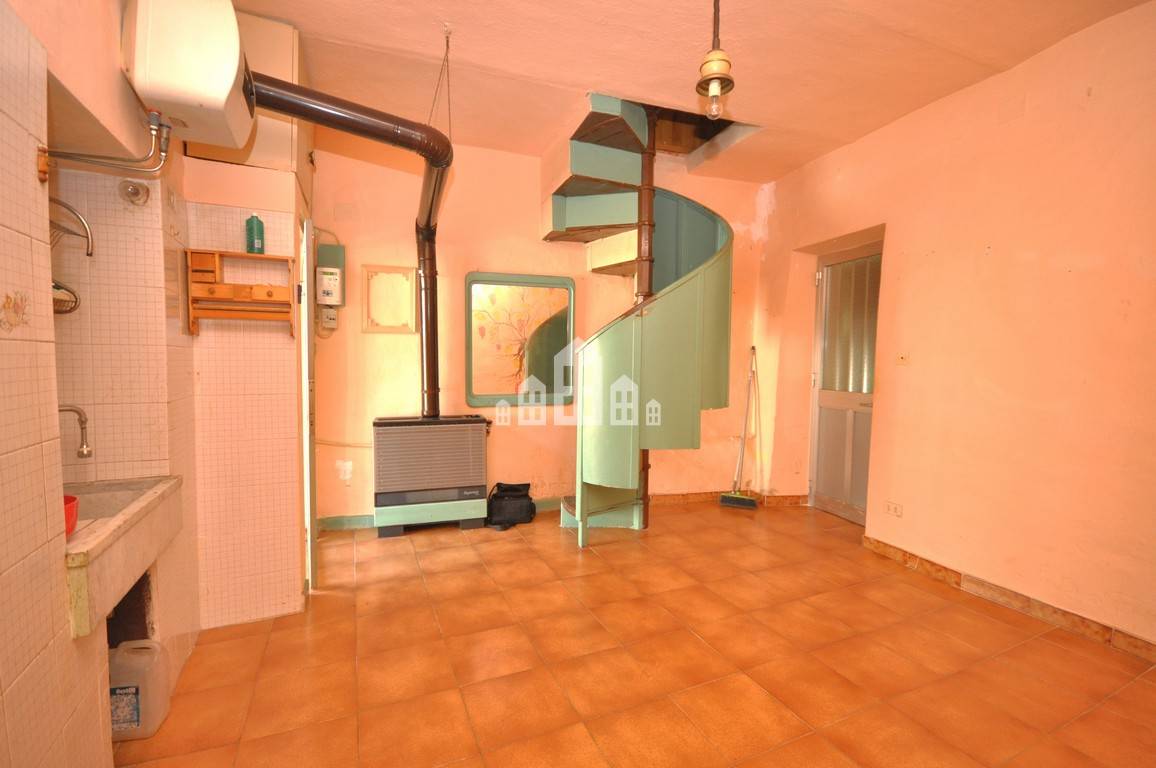 Casa semindipendente in vendita a Pont-Canavese