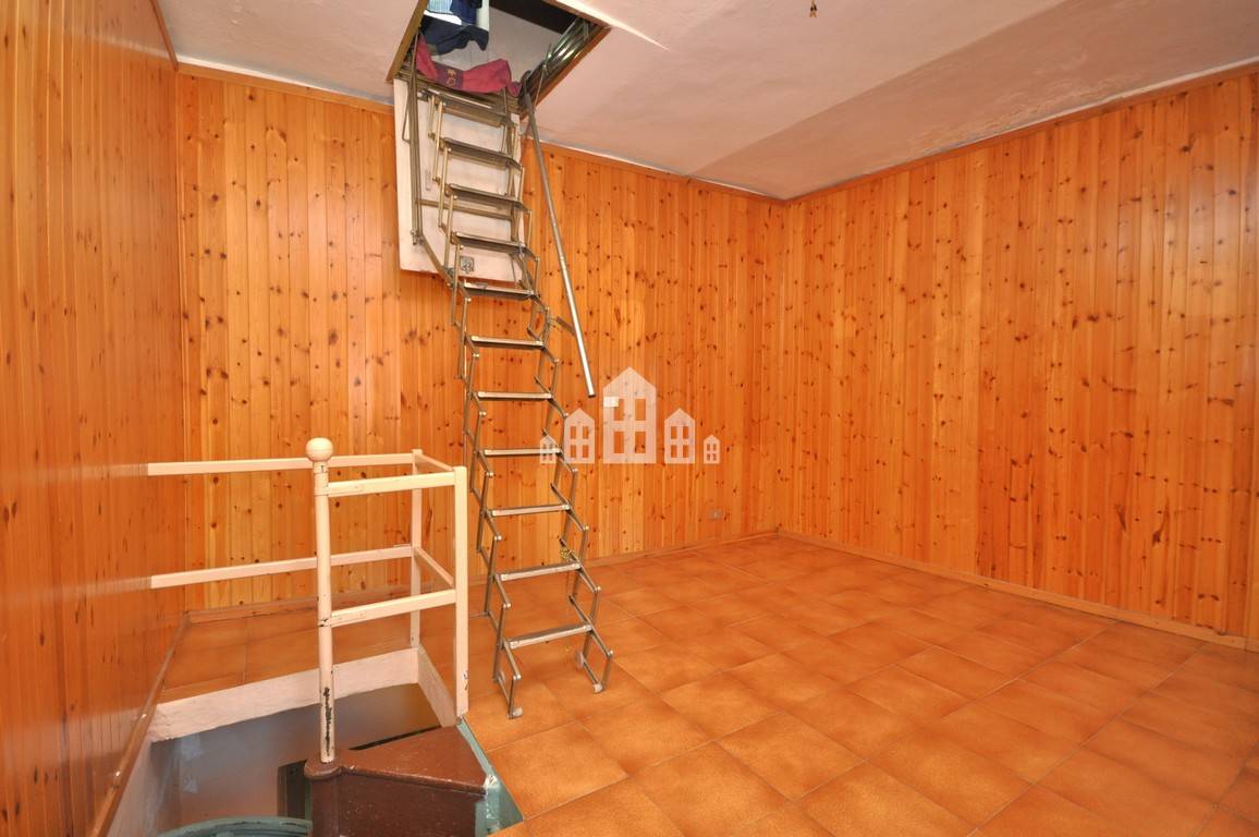 Casa semindipendente in vendita a Pont-Canavese