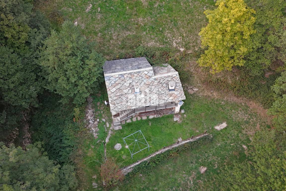 Baita in vendita a Traversella