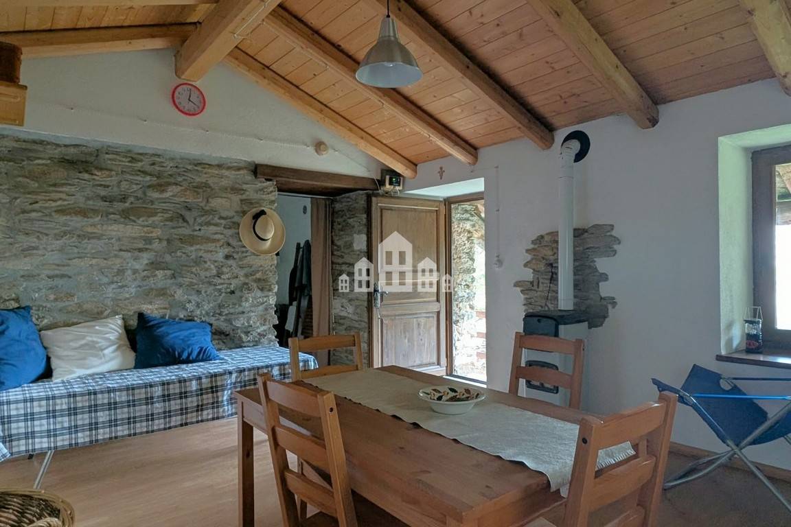 Baita in vendita a Traversella