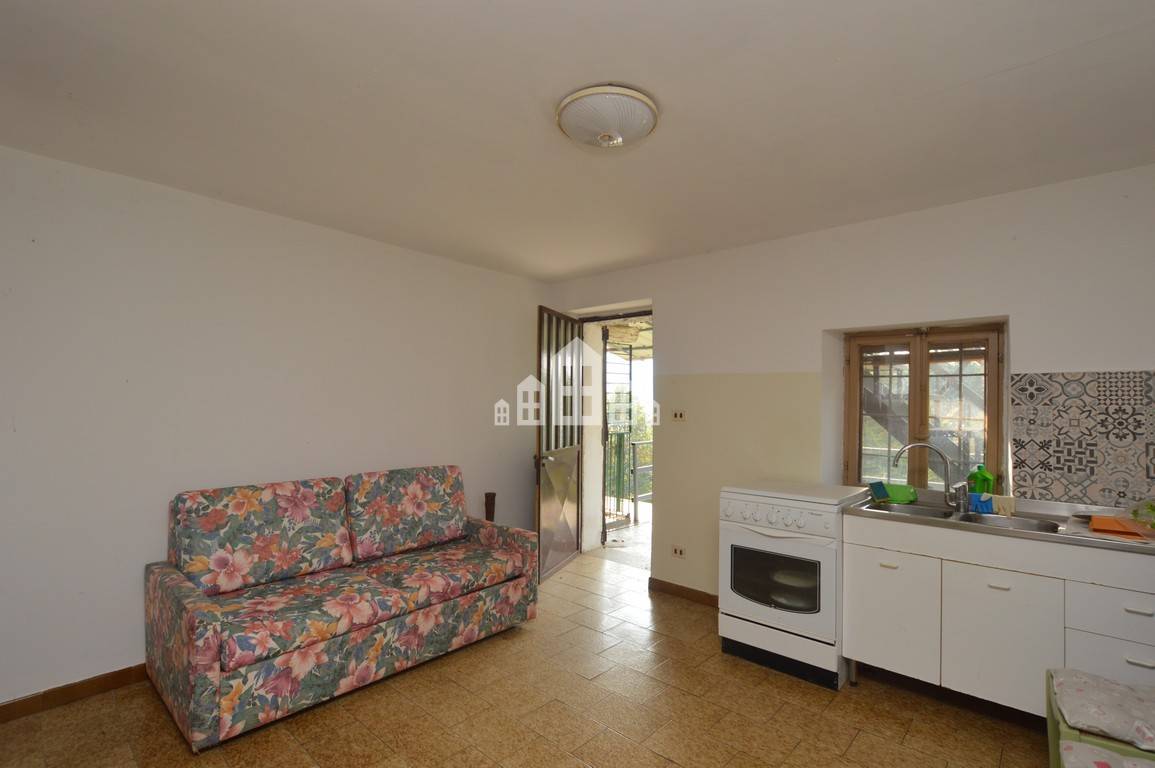 Casa semindipendente in vendita a San Colombano Belmonte
