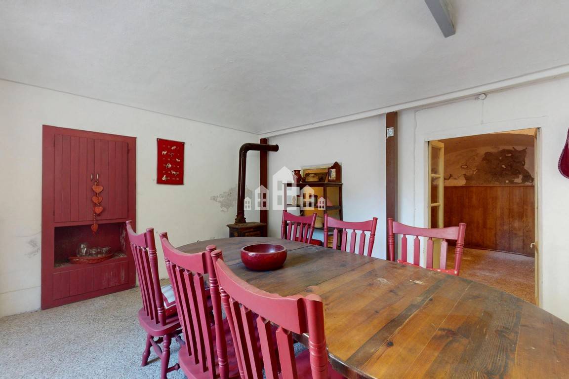 Casa semindipendente in vendita a Valchiusa, Drusacco
