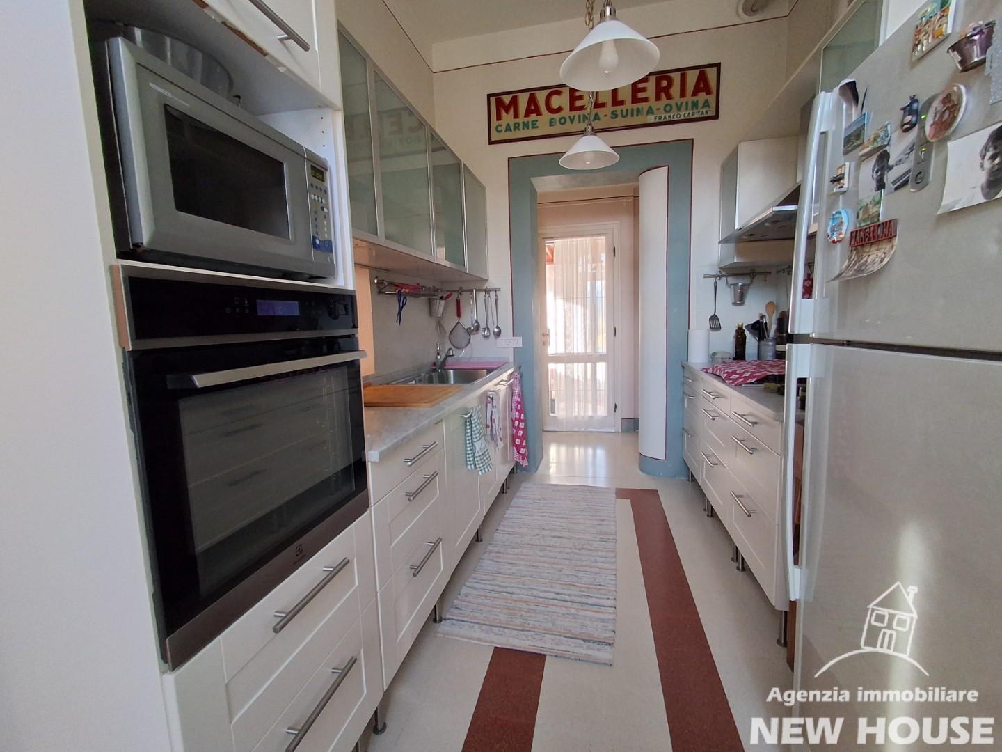 Casa indipendente con giardino, Pisa la vettola