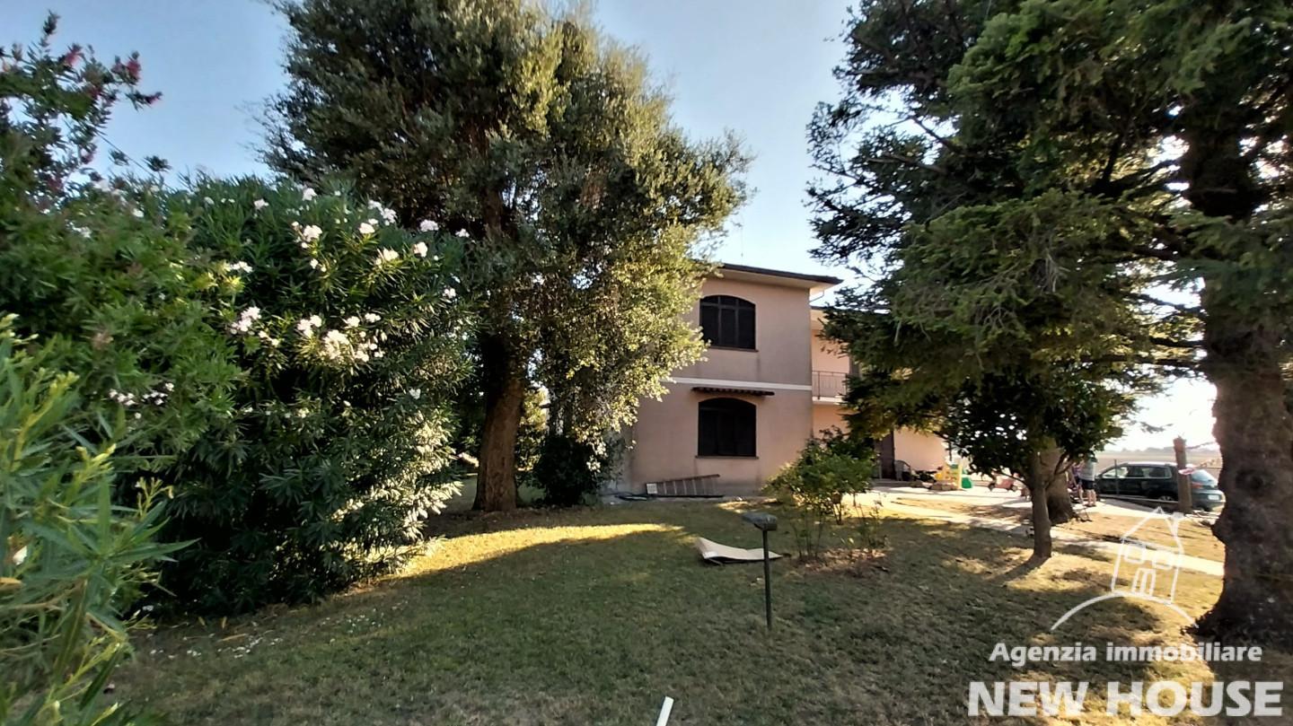 Villa con giardino, San Giuliano Terme pontasserchio