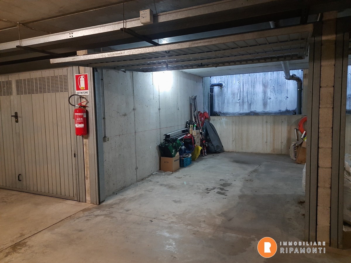 Box/Garage 16mq in vendita a Lecco