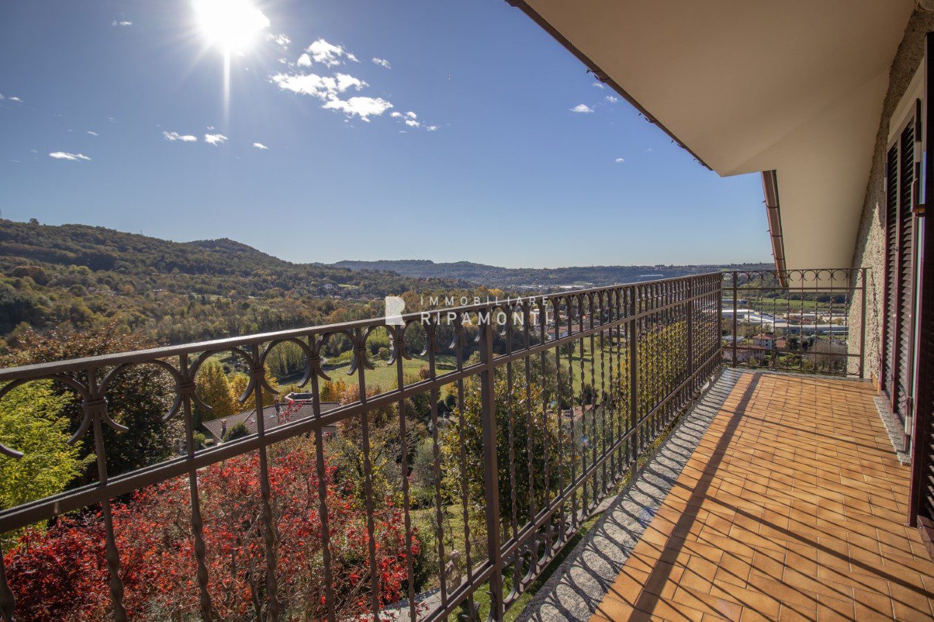 Villa in vendita a Ello