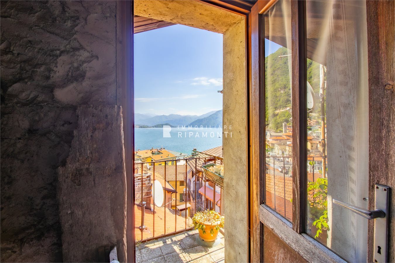 Villa in vendita a Argegno