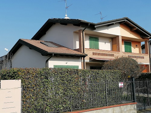 Villa con giardino a Torlino Vimercati