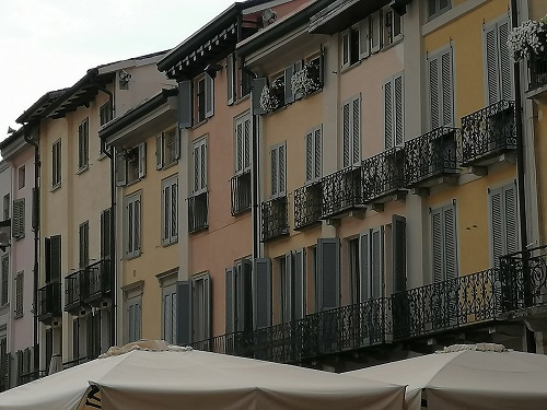 Bilocale arredato in affitto a Crema