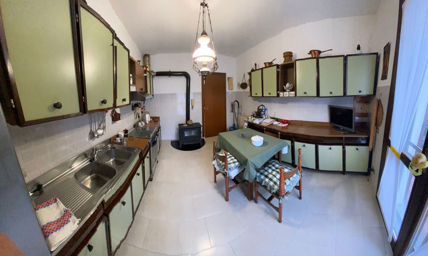 Villa con giardino a Monte Cremasco