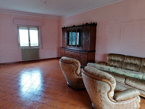 Villa con giardino a Monte Cremasco