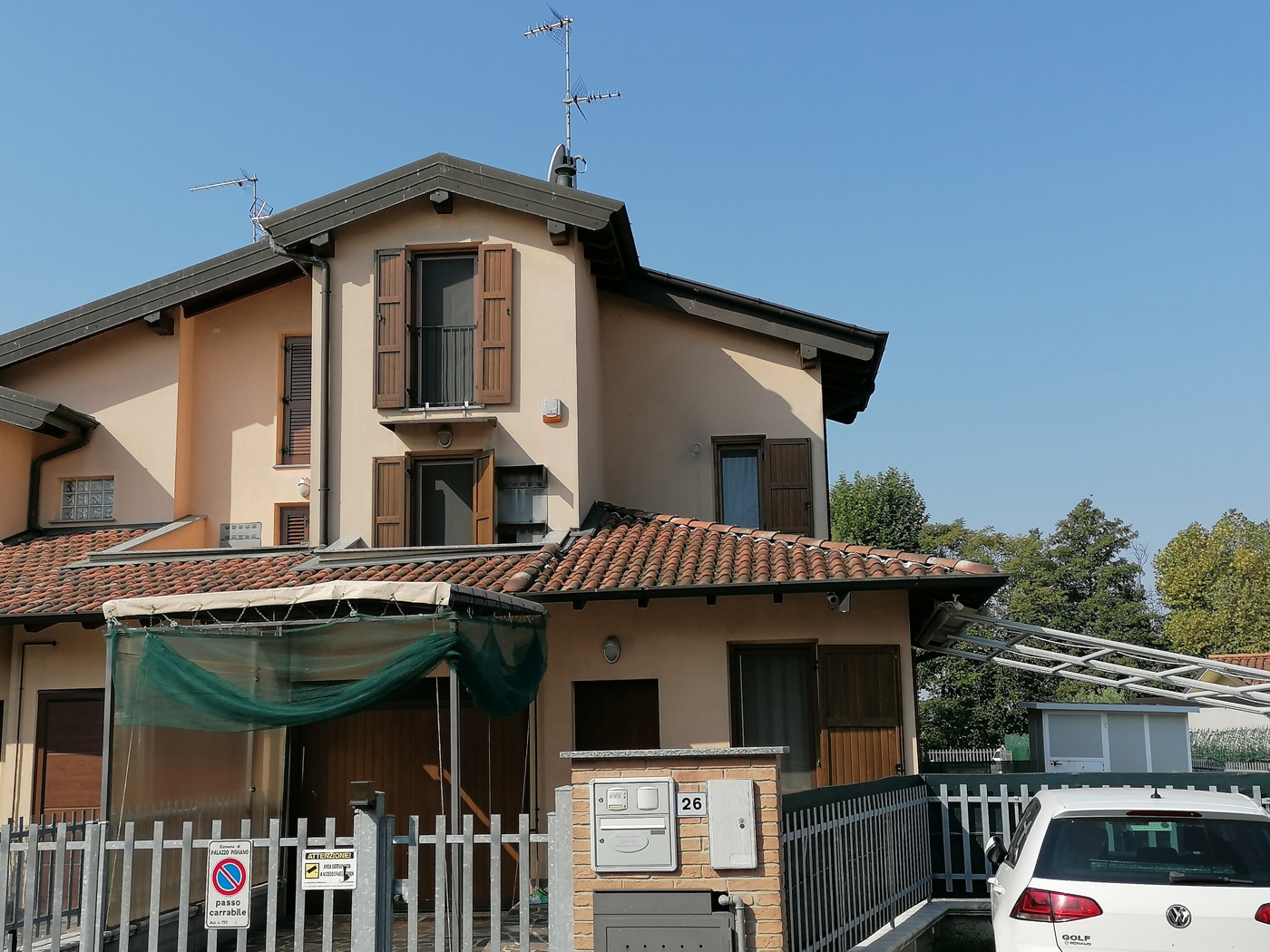 Villa con giardino a Palazzo Pignano