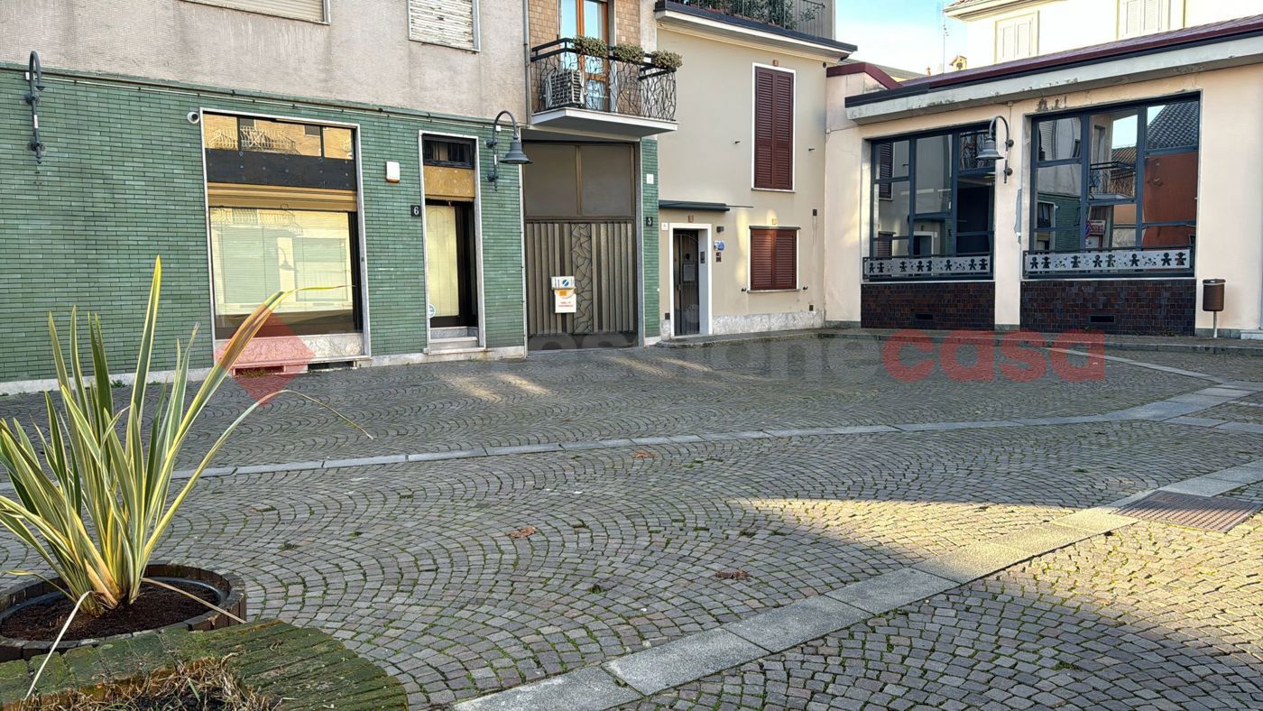 Negozio in affitto a Pioltello