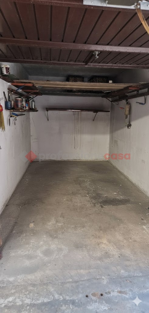 Box/Garage 14mq in vendita a Pioltello