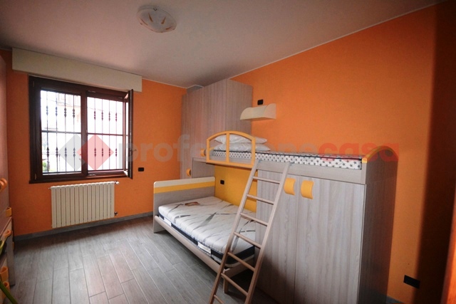 Trilocale ristrutturato a Pioltello