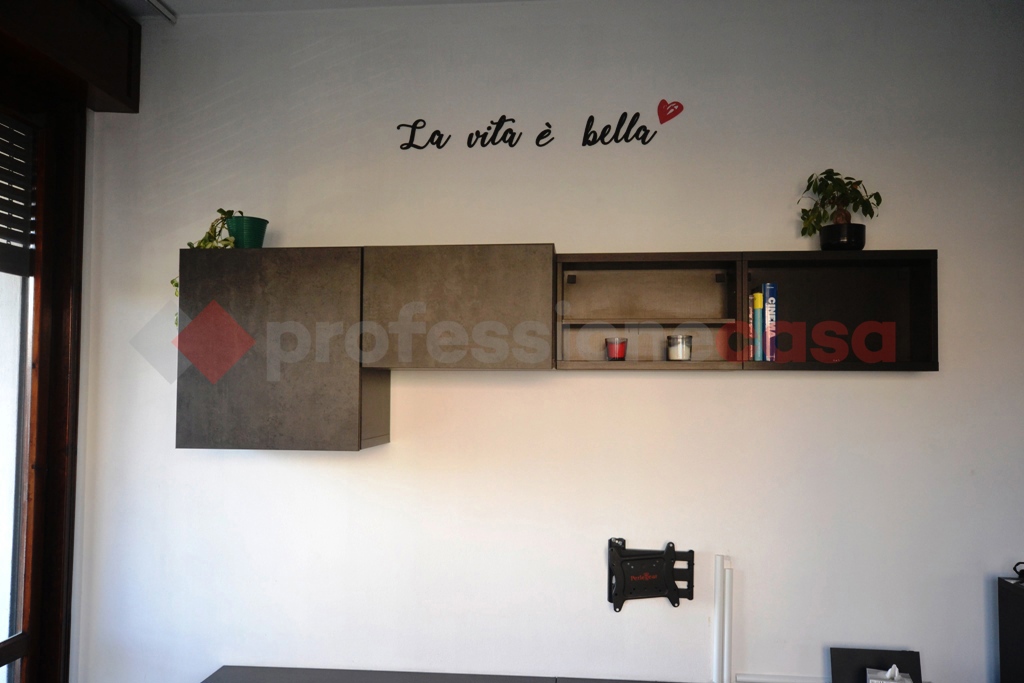 Trilocale ristrutturato a Pioltello