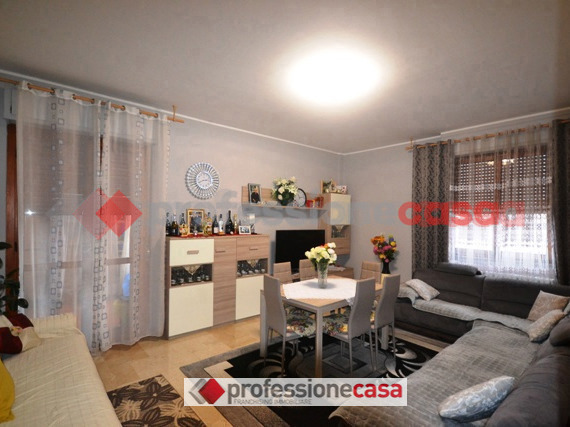 Quadrilocale in vendita a Pioltello