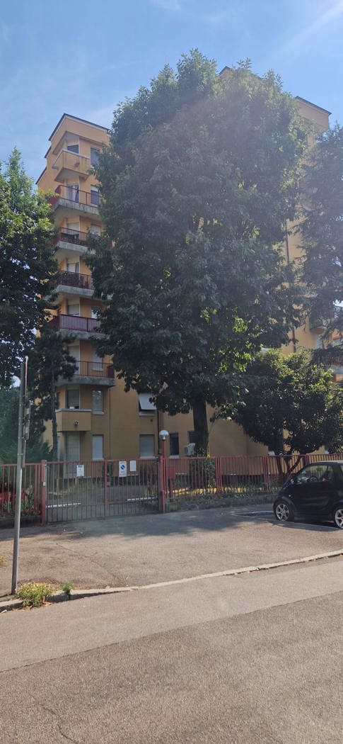 Trilocale in affitto a Pioltello