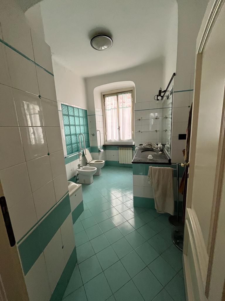 Appartamento in vendita in corso buenos aires, Genova