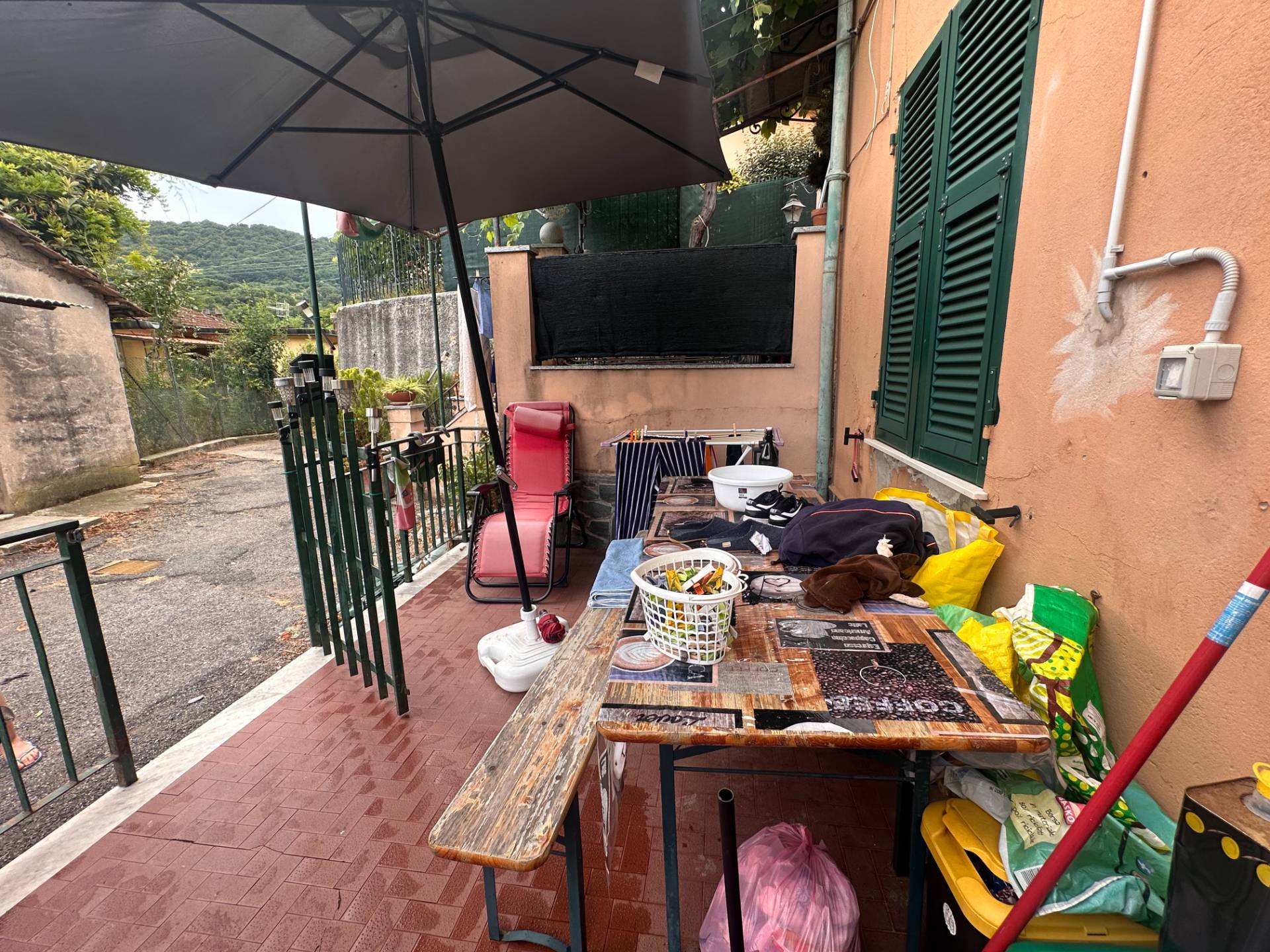 Casa indipendente con giardino in salita san giacomo di molassana, Genova
