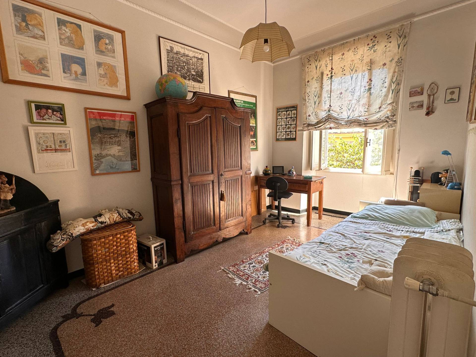 Appartamento vista mare in via oberto cancelliere, Genova