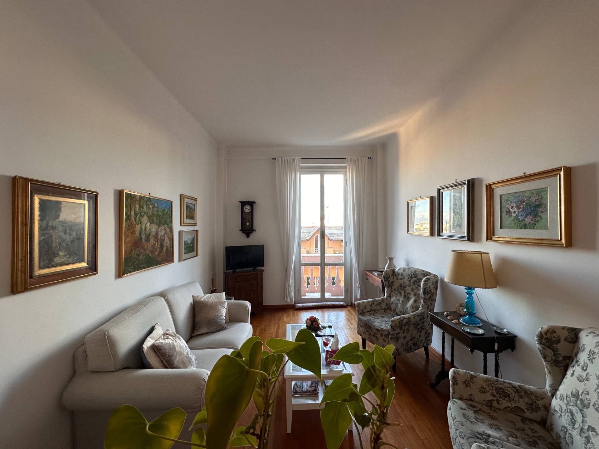 Appartamento arredato in affitto in via francesco pozzo, Genova